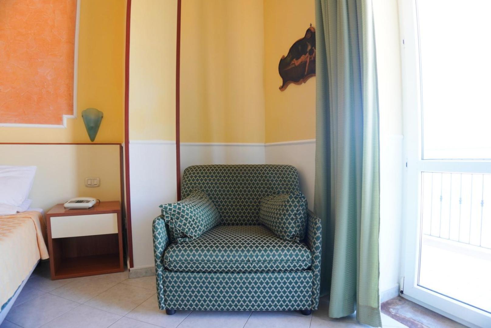 New Sonia Hotel 4*